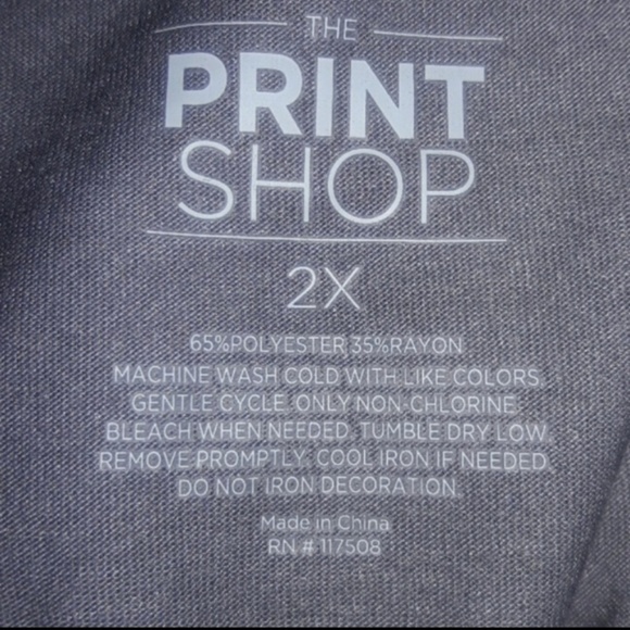 13 NWOT Junior's Plus Size NASA Tank Top - Picture 6 of 6